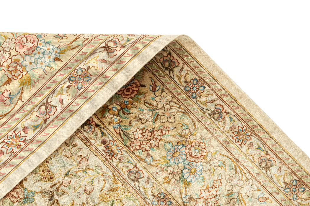 198 x 132 Ghom Seide