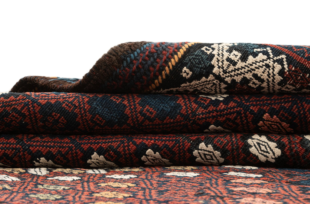 231 x 132 Afshar Kelim alt
