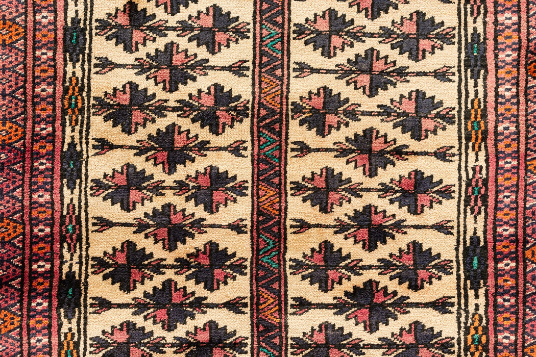 152 x 102 Mauri Seide