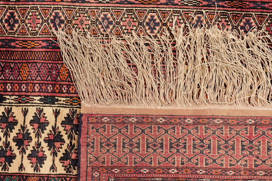 152 x 102 Mauri Seide