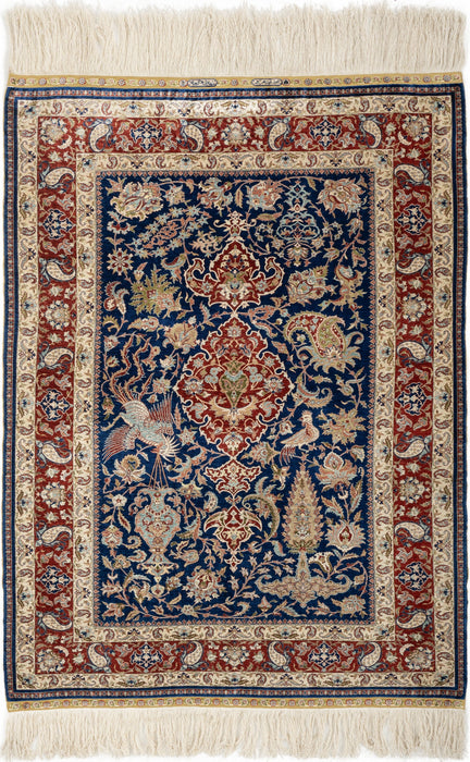 147 x 100 Hereke Seide