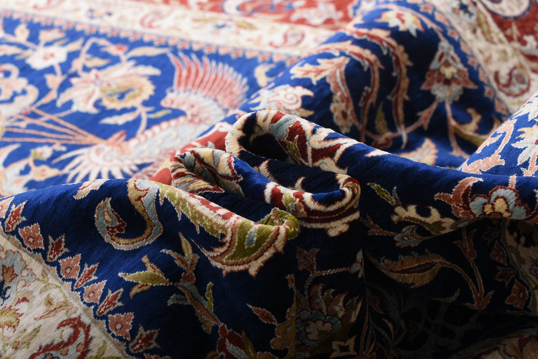 147 x 100 Hereke Seide