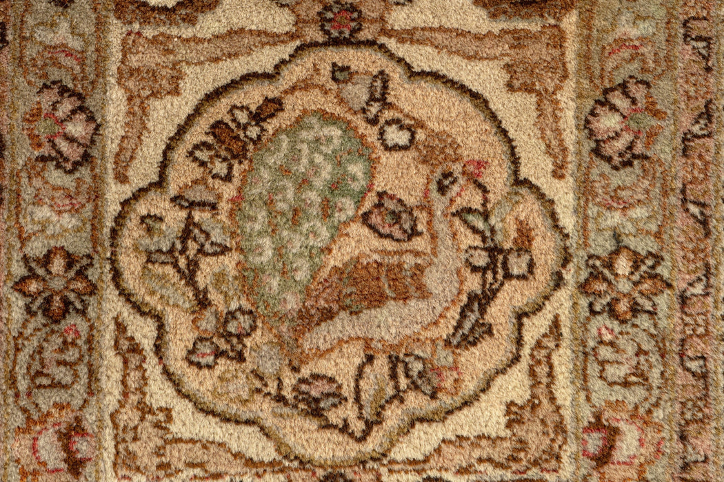400 x 325 Tabriz
