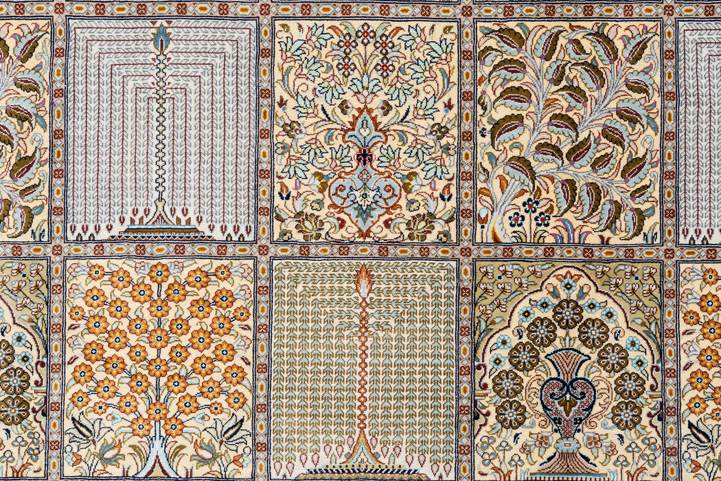 300 x 196 Ghom Seide