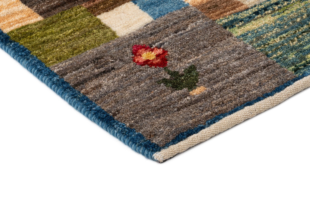 142 x 101 Gabbeh fein