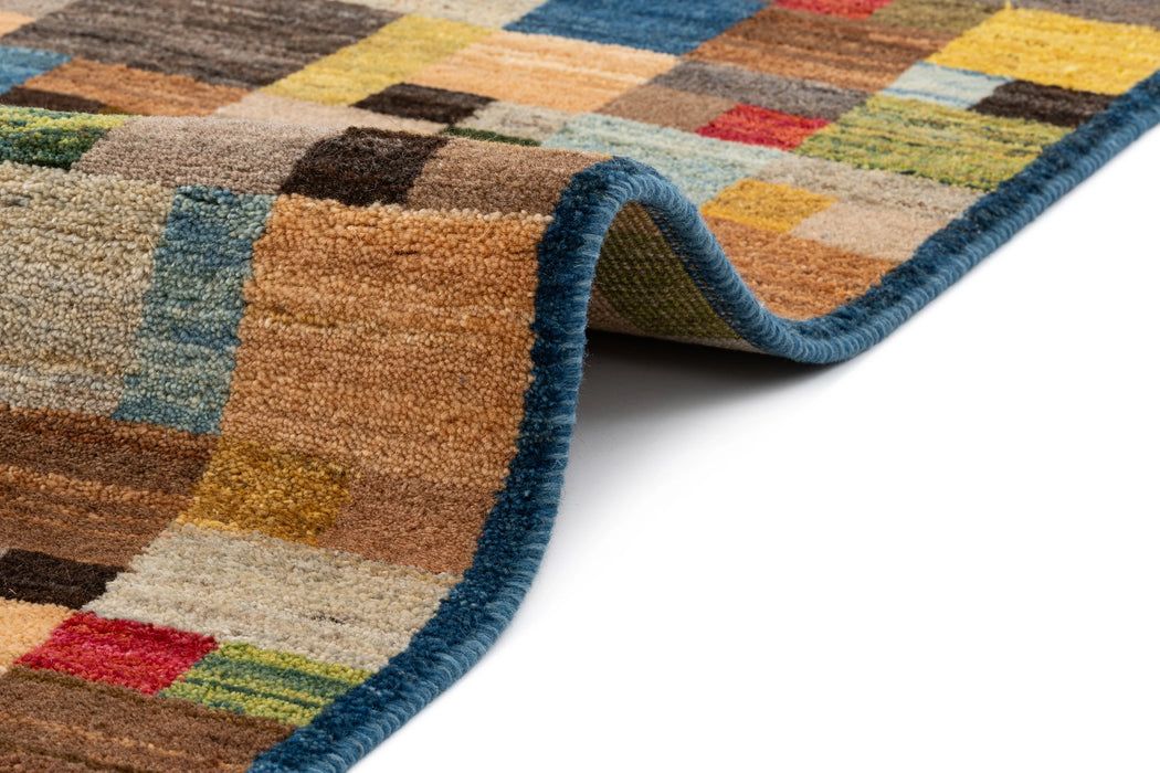 142 x 101 Gabbeh fein