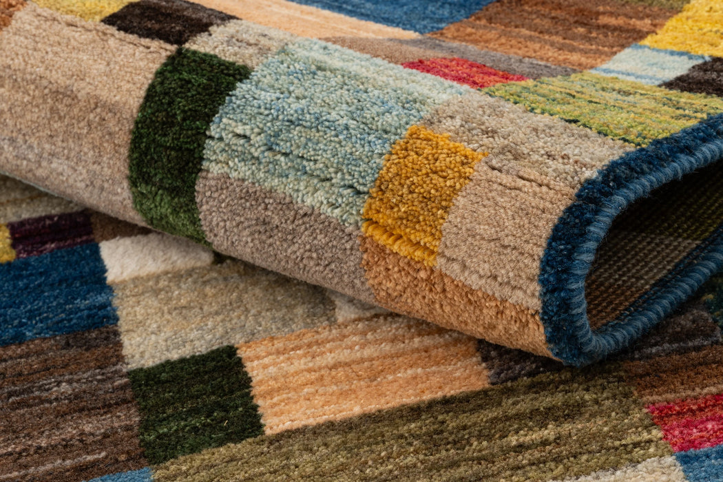 142 x 101 Gabbeh fein