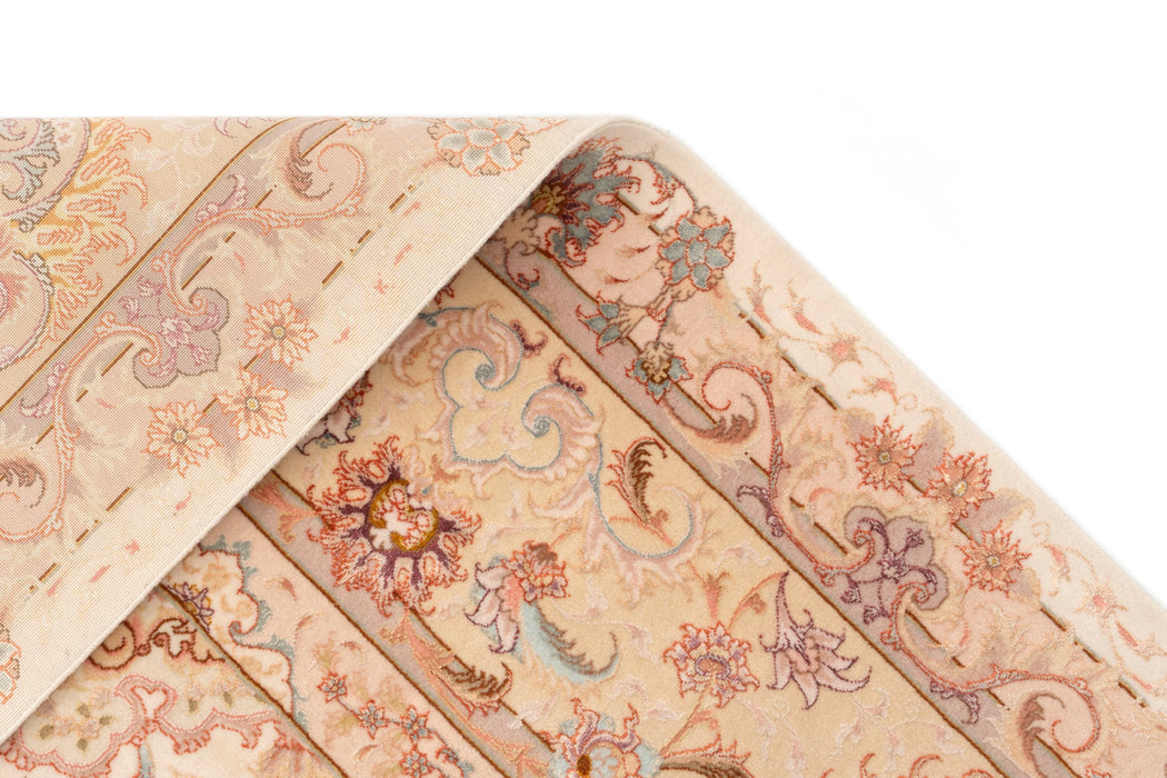 208 x 194 Täbriz mit Seide auf Seide