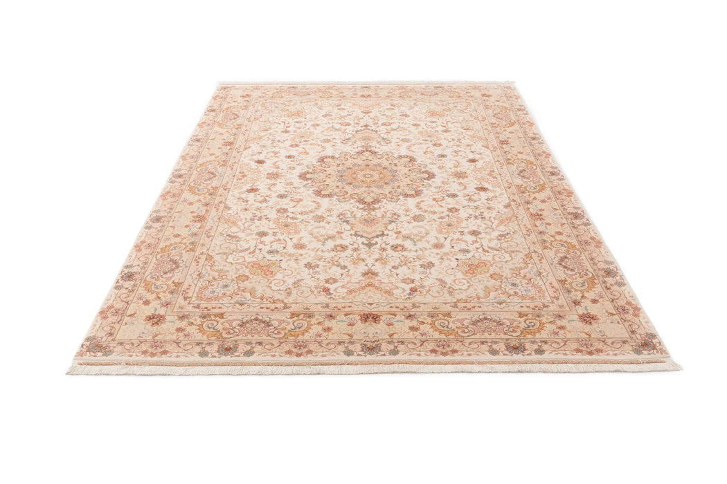 208 x 194 Täbriz mit Seide auf Seide