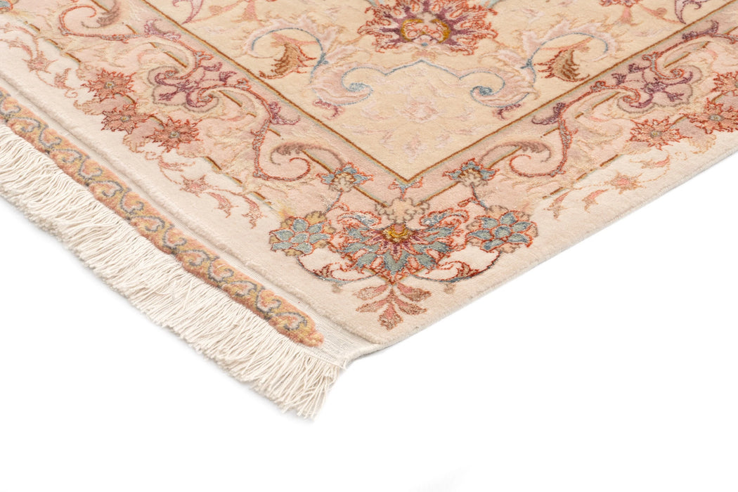 208 x 194 Täbriz mit Seide auf Seide