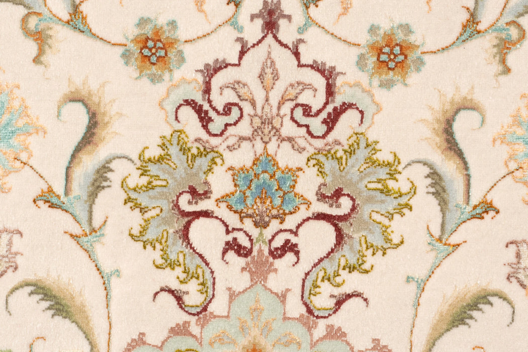 210 x 150 Täbriz mit Seide auf Seide